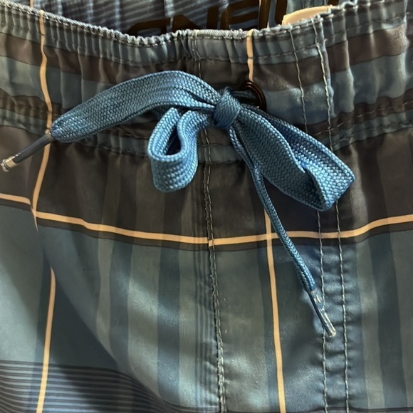 O’Neill swim trunks, men’s size medium, board shorts, with mesh, 3 pockets​​​ - Picture 3 of 8